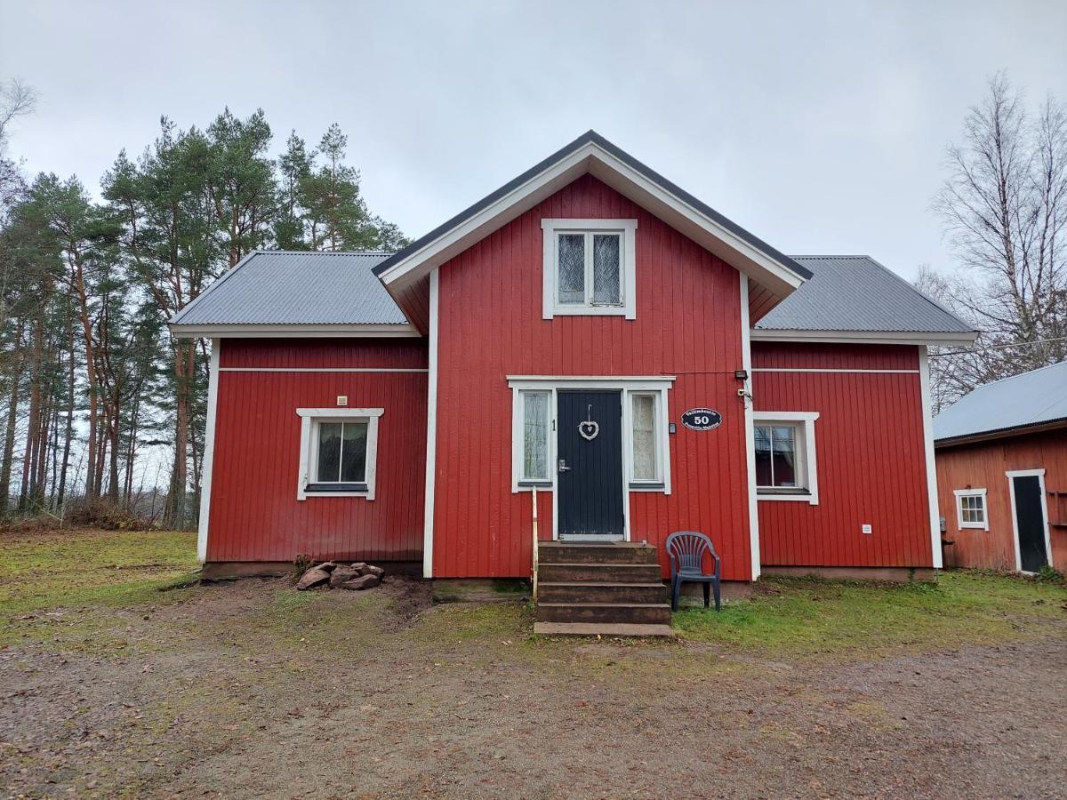 Punavilla Cottage Eura Екстериор снимка